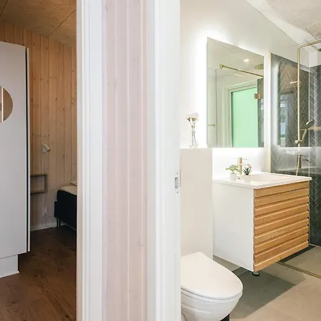 14 Person In Glesborg-by Traum Glesborg